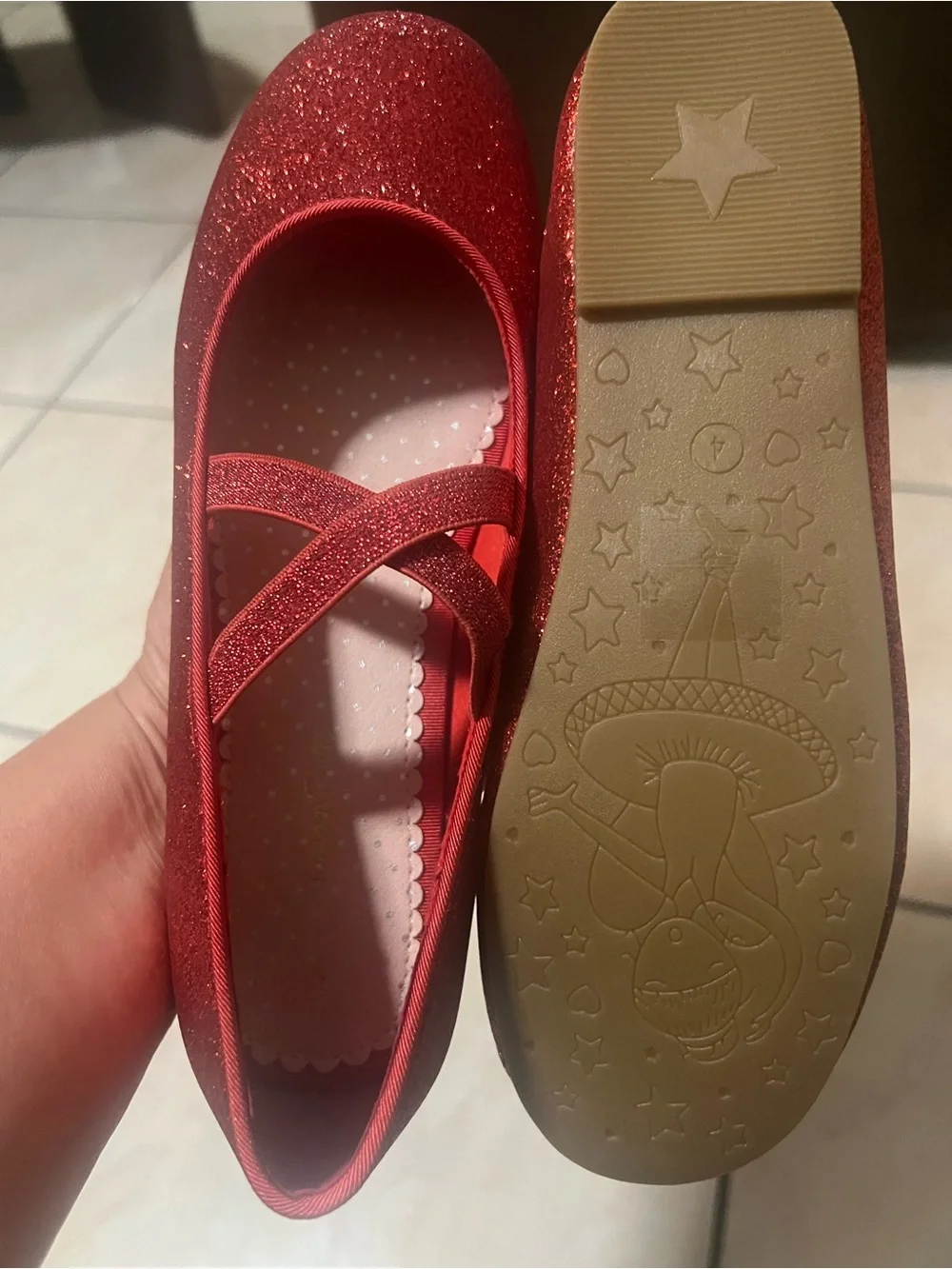 Dream Pairs sparkling red